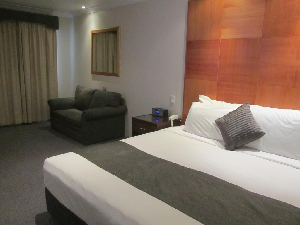 Best Western Plus غولبورن المظهر الخارجي الصورة
